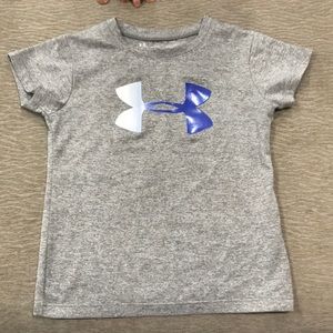 Boy or girl under armour shirt